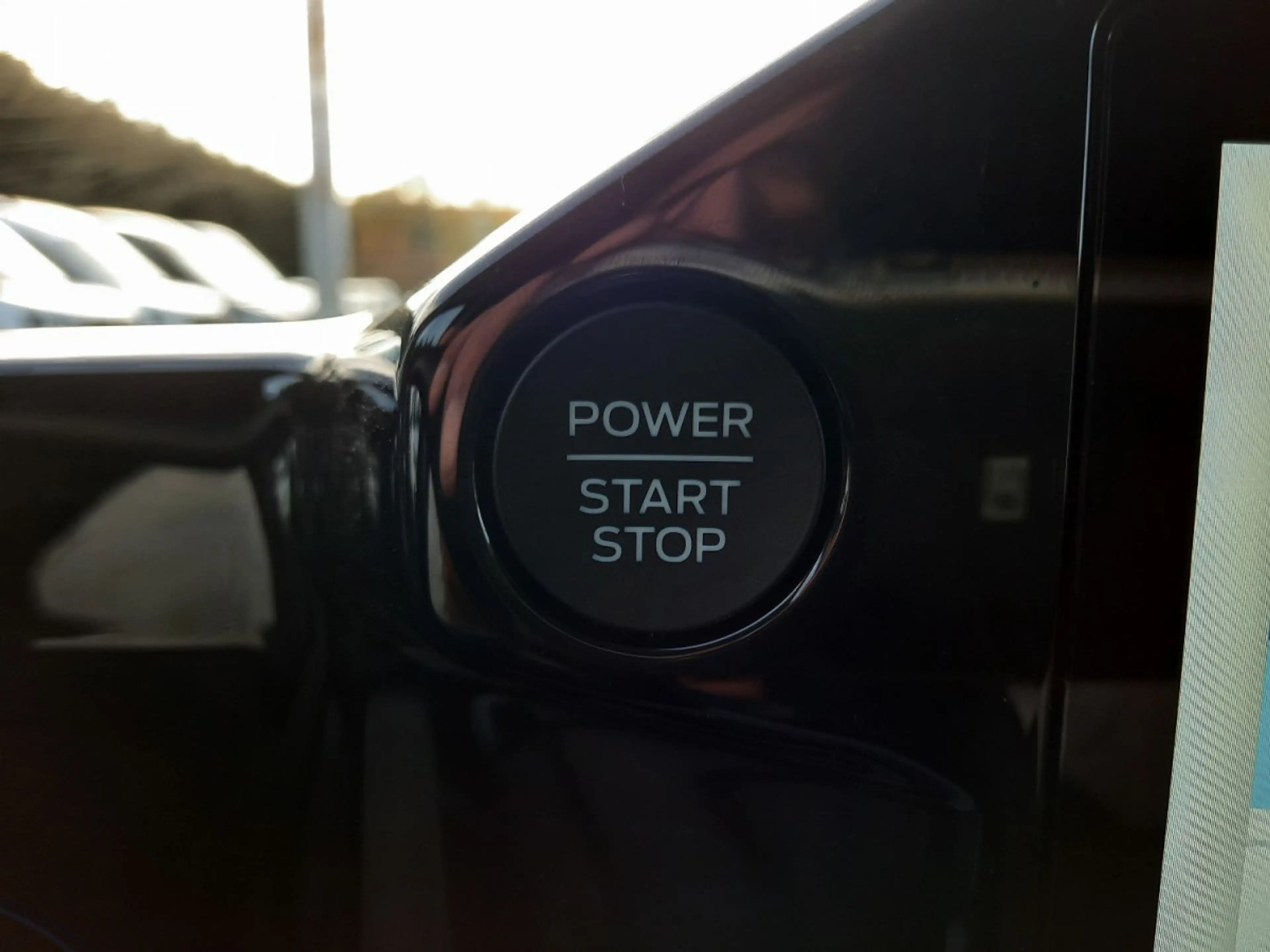 Ford Transit Custom 2.5 Duratec 232 Hybrid PHEV L1H1 Sport Doka — photo 12