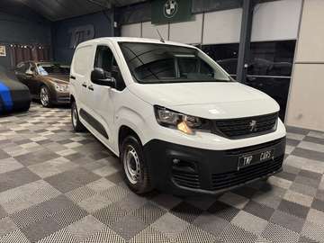 Standard 650kg BlueHDi 100ch S&S Pro