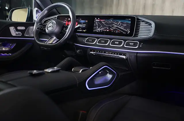 Mercedes-Benz Gle view 6