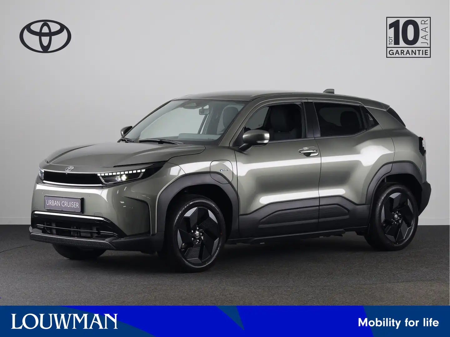 Toyota Urban Cruiser Dynamic 61 kWh *NIEUW* | 18" LM velgen | Metaallak Grün - 1