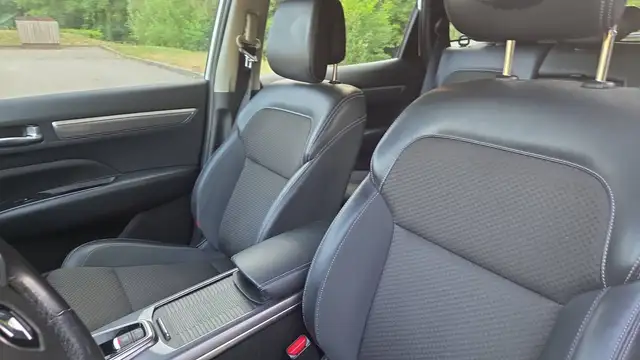 Renault Koleos view 9