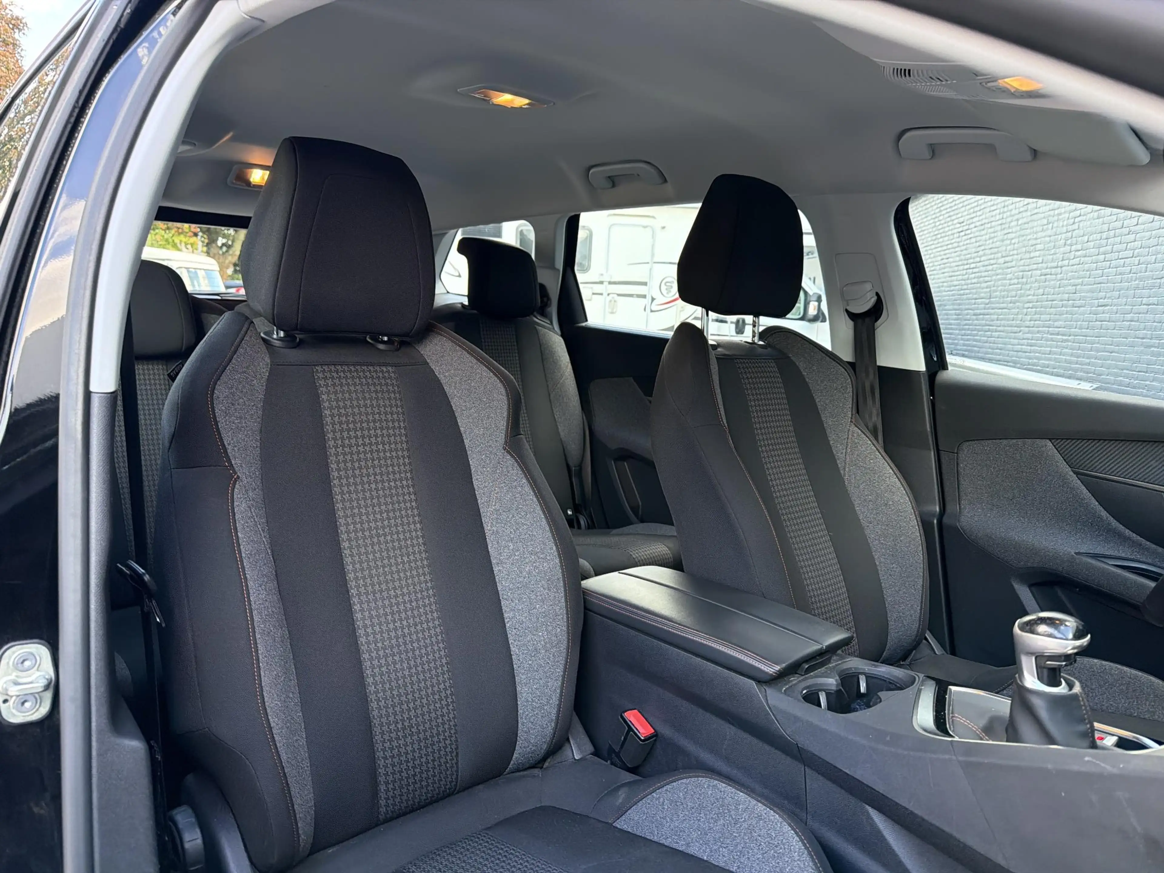Peugeot 5008 1.2 PureTech Access | 7P. | Airco | Cruise | PDC | — photo 4