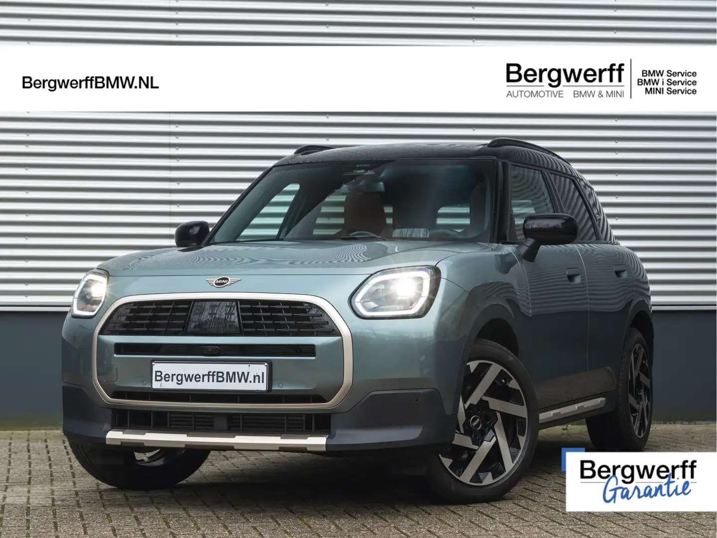 MINI Mini Countryman 1.5 C Favoured - XL Pakket - Pano Zelená - 1