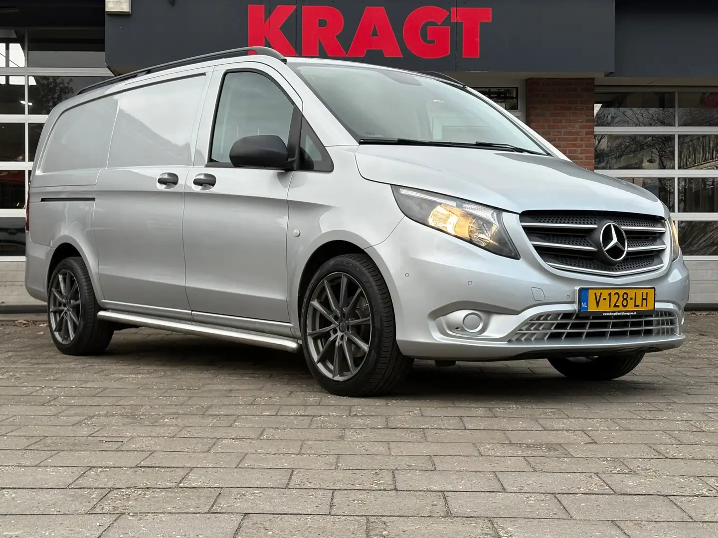 Mercedes-Benz Vito 116 CDI Lang|EURO6|NAP|AUTOMAAT|airco|cruise|achte Silber - 2