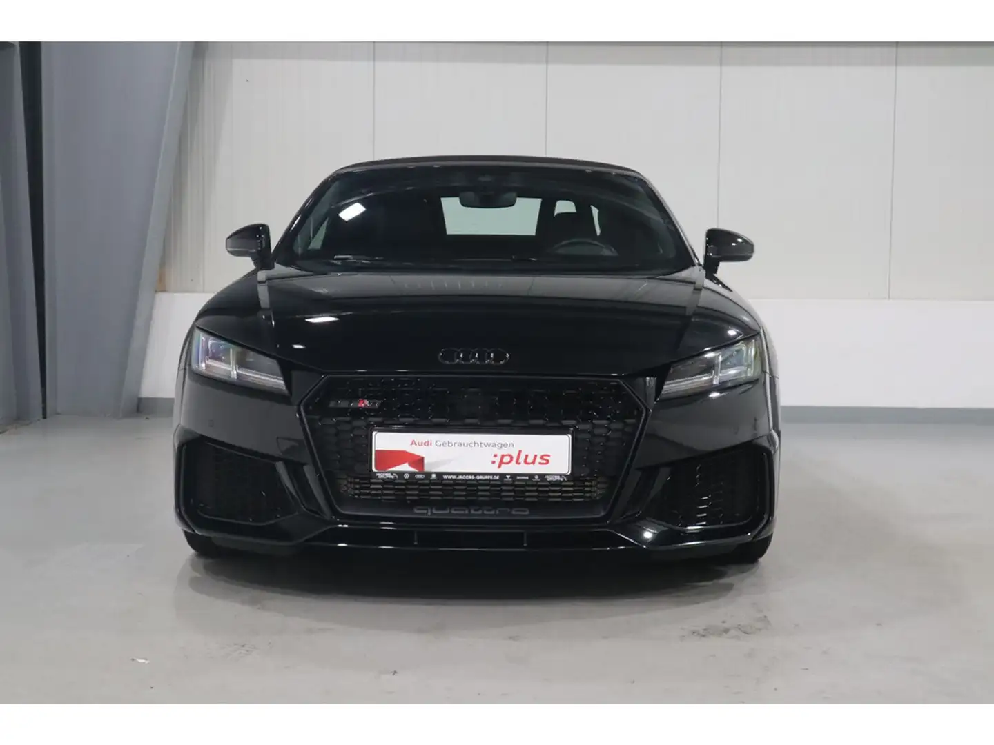 Audi TT RS Roadster 2.5 TFSI quattro B&O*Matrix*R-Kamera * Чёрный - 2