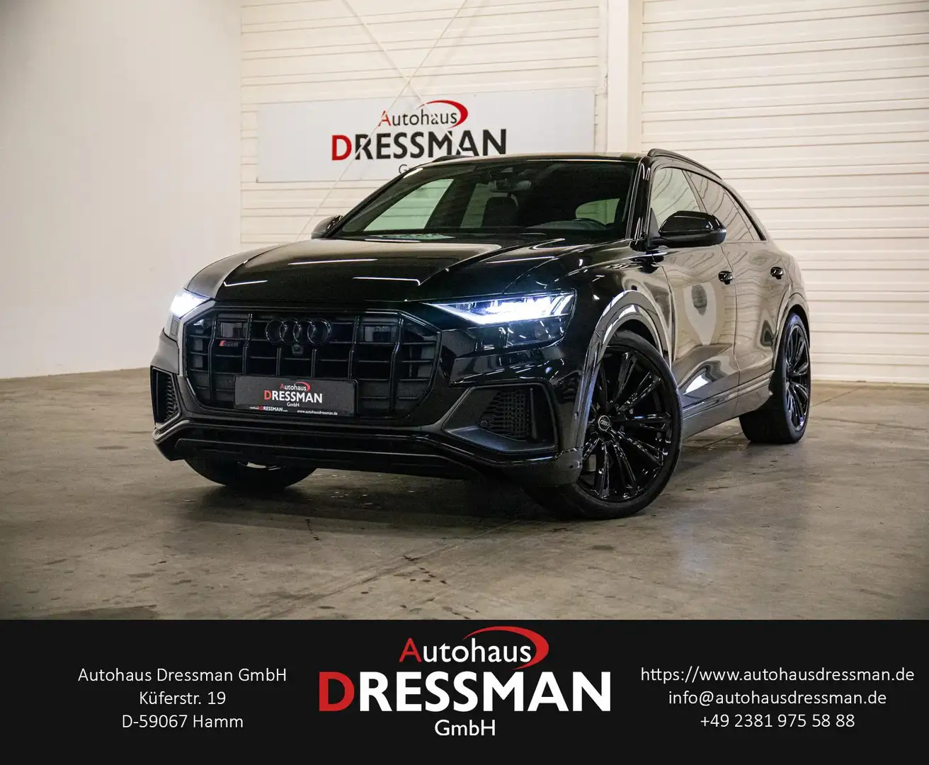 Audi SQ8 4.0TFSI MATRIX B&O STHZG PANO LUFT RAUTE 360 Negru - 1