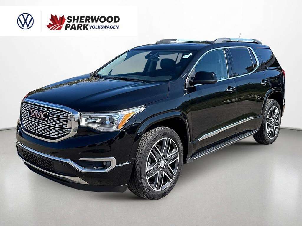 2018 GMC Acadia Denali | HEATED & COOLED SEATS | PANO-ROOF | NAVI
