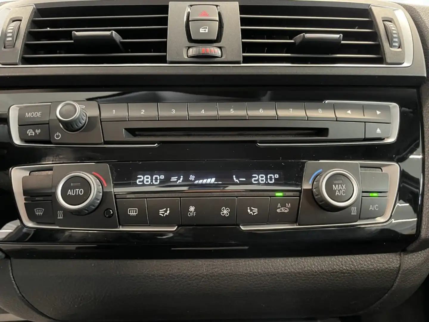 BMW 116 1.5 D 116 CV Advantage Blanc - 2