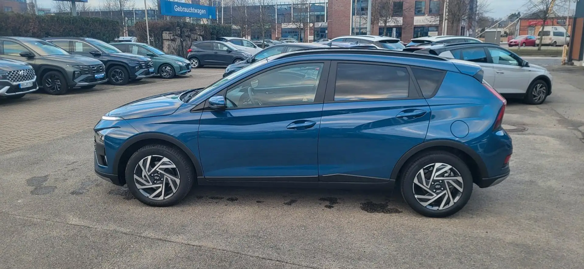 Hyundai BAYON Bayon 1.0 T-GDI FL (MJ 25) Family DCT Blau - 2
