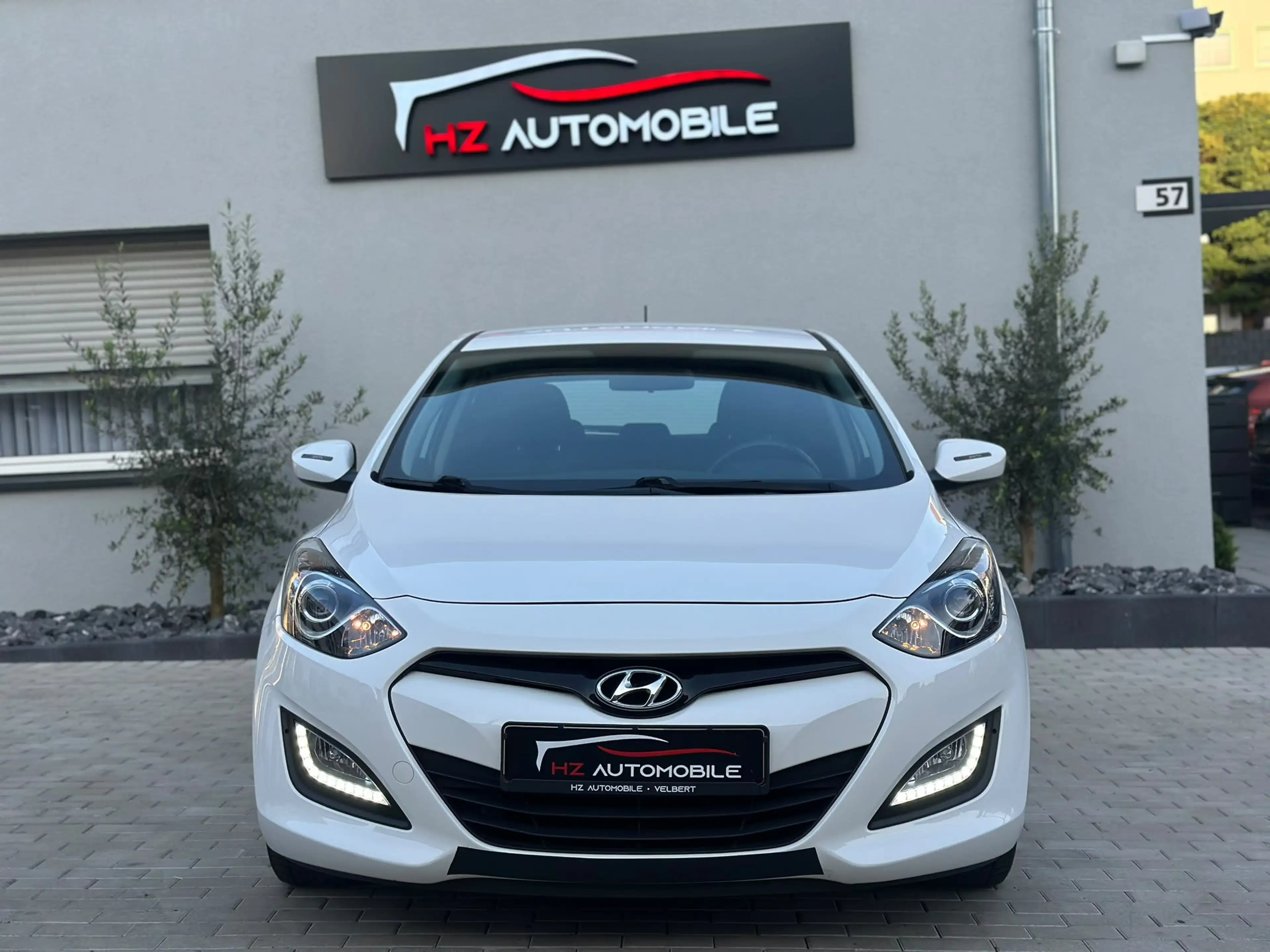 Hyundai i30 1.4 Lim. Classic *PDC*KLIMA*2.HAND*MFL*TÜV — photo 7