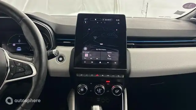 Renault Clio view 19