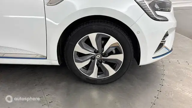Renault Clio view 20