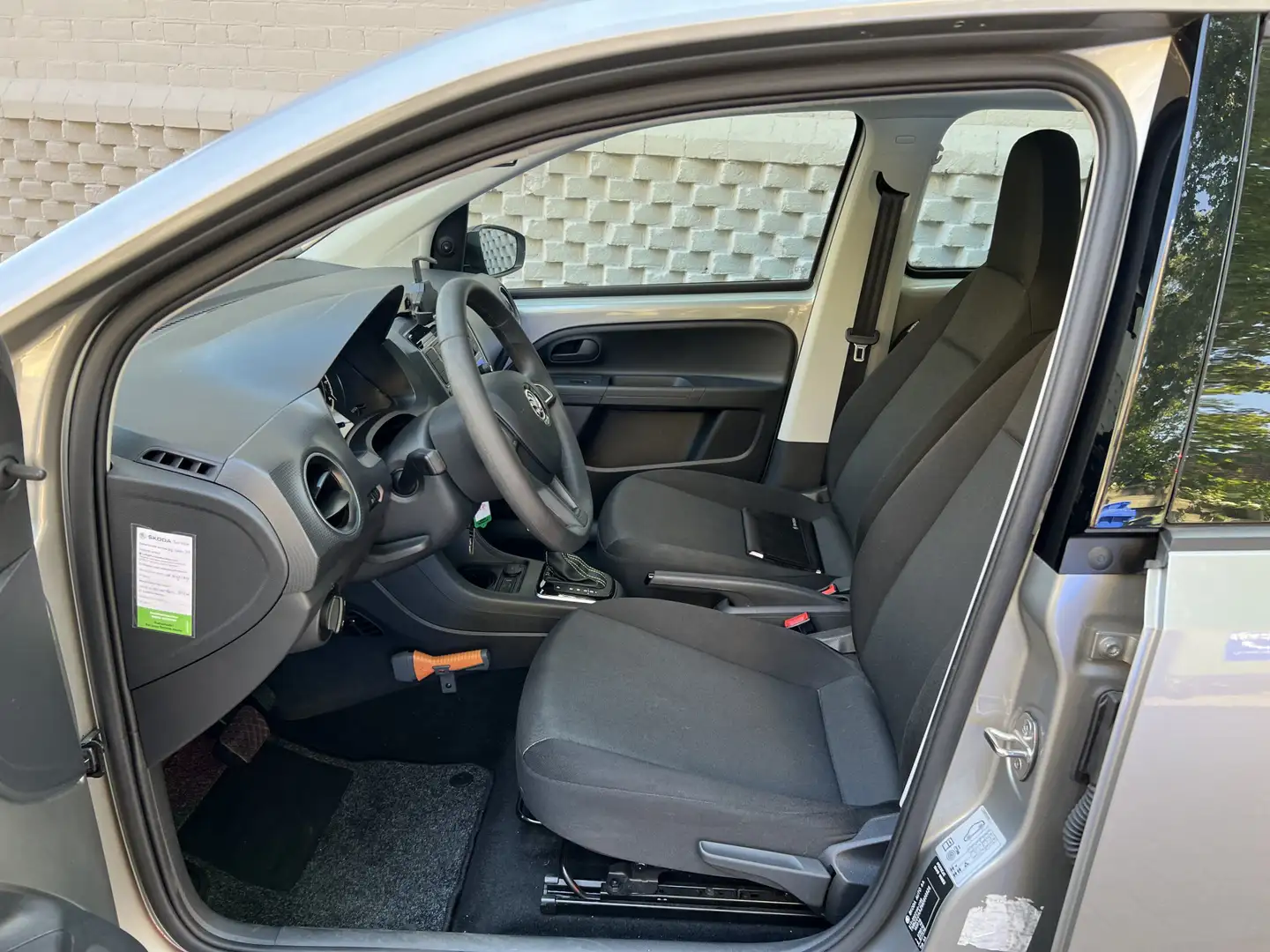 Skoda Citigo e-iV EV Ambition 220+km RANGE! Incl. BTW Grijs - 2