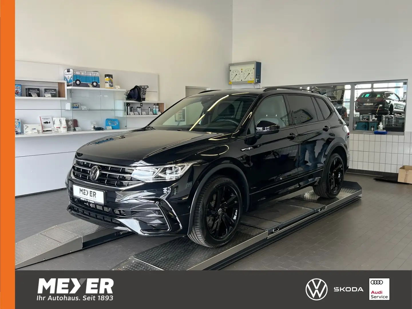 Volkswagen Tiguan Allspace R-Line 2.0 TDI DSG 4Motion *AHK, BlackStyle, IQ.L Schwarz - 1