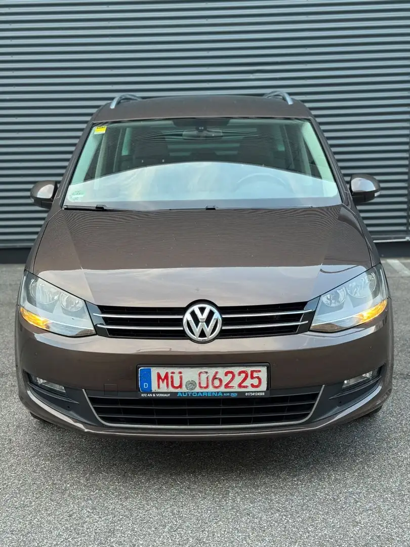 Volkswagen Sharan Comfortl. BMT/7SITZER/AHK/NAVI/TEMPO/SHZ Marrone - 2