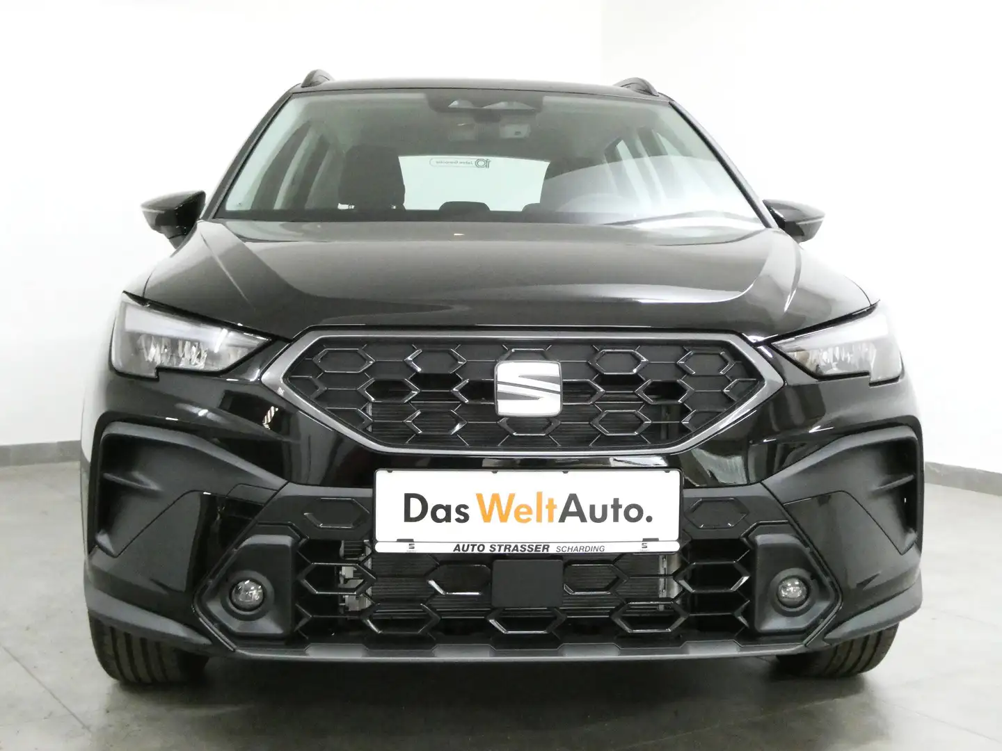 SEAT Arona TSI "Edition" 10-Jahre-Garantie LED App DAB virtual Sitzh Freispr. USB Notruf Front/LightAssist Schwarz - 2