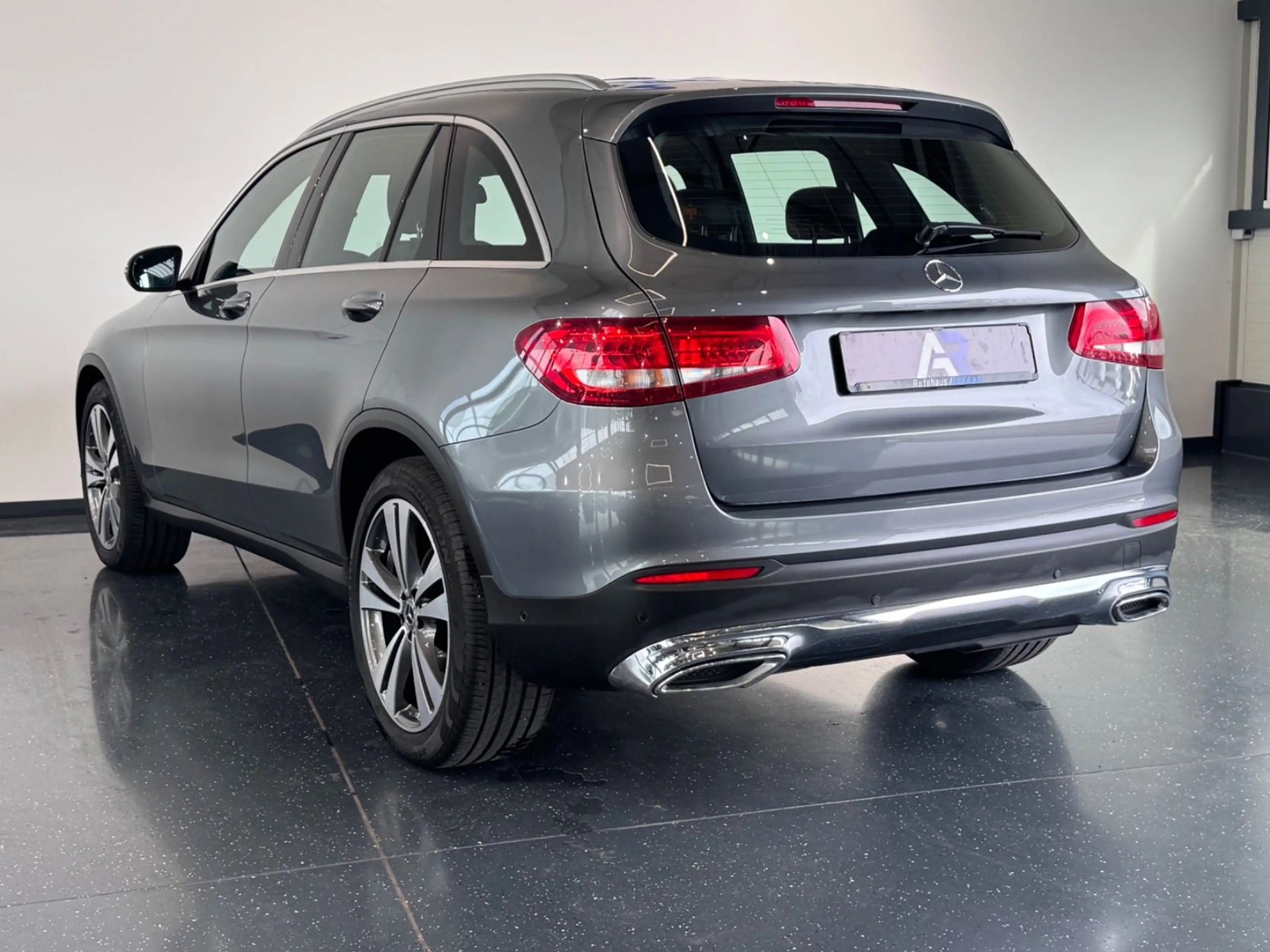 Mercedes-Benz GLC 350 GLC350d 4Matic*PANORAMA*SPUR*LED*KAMERA*SHZ* — photo 11