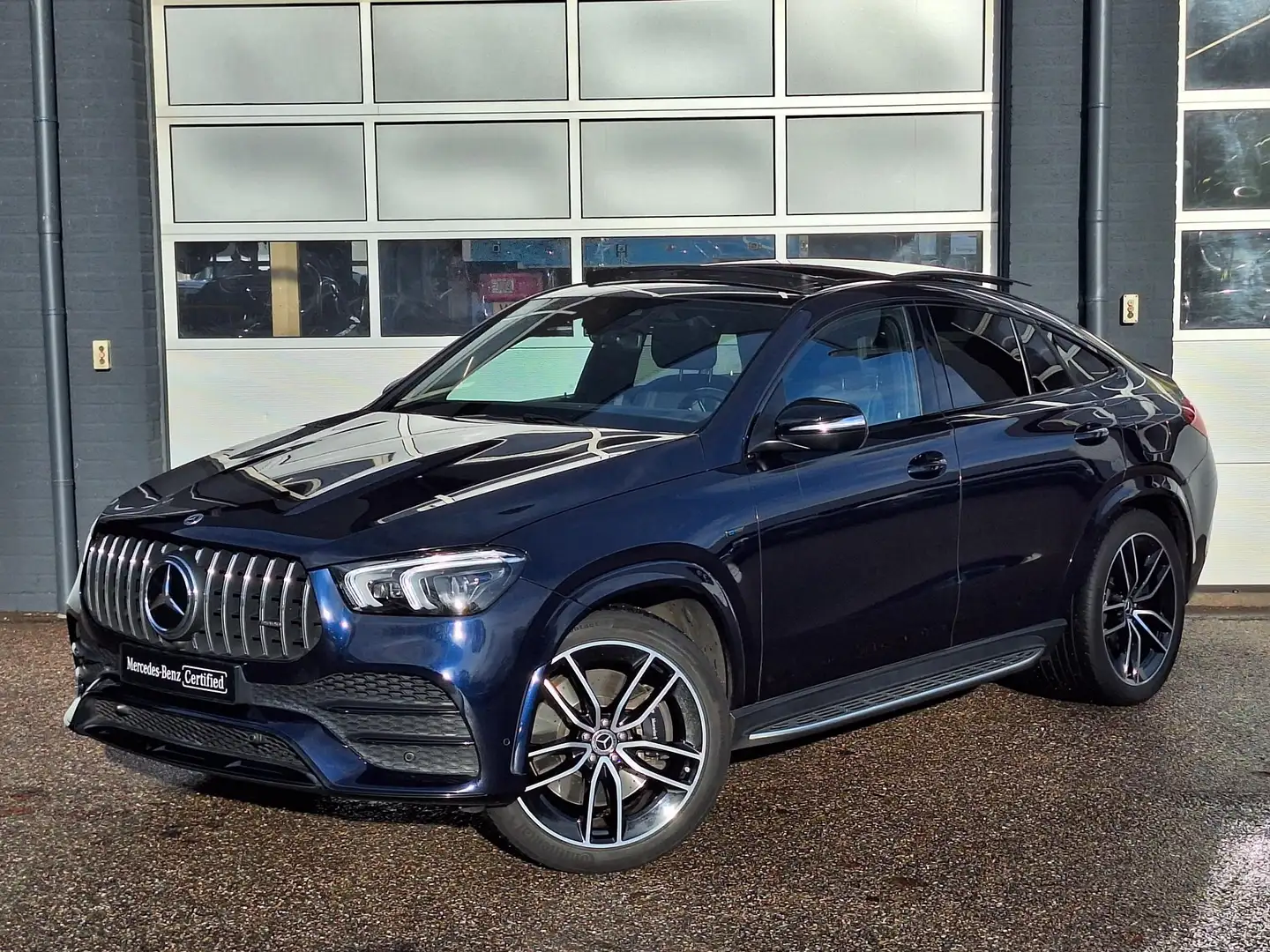 Mercedes-Benz GLE 350 Coupé e 4MATIC Premium Plus | AMG | Panoramadak | Blau - 2