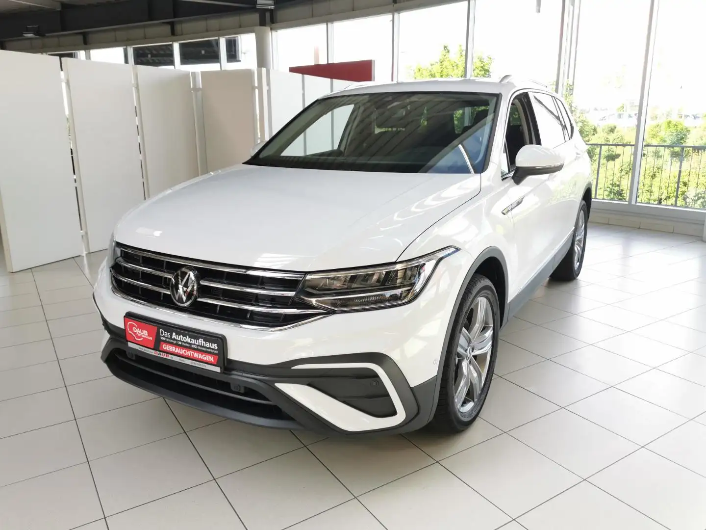 Volkswagen Tiguan Allspace 1.5 TSI DSG+AHK+HUD+Navi+7Sitze+ Alb - 1