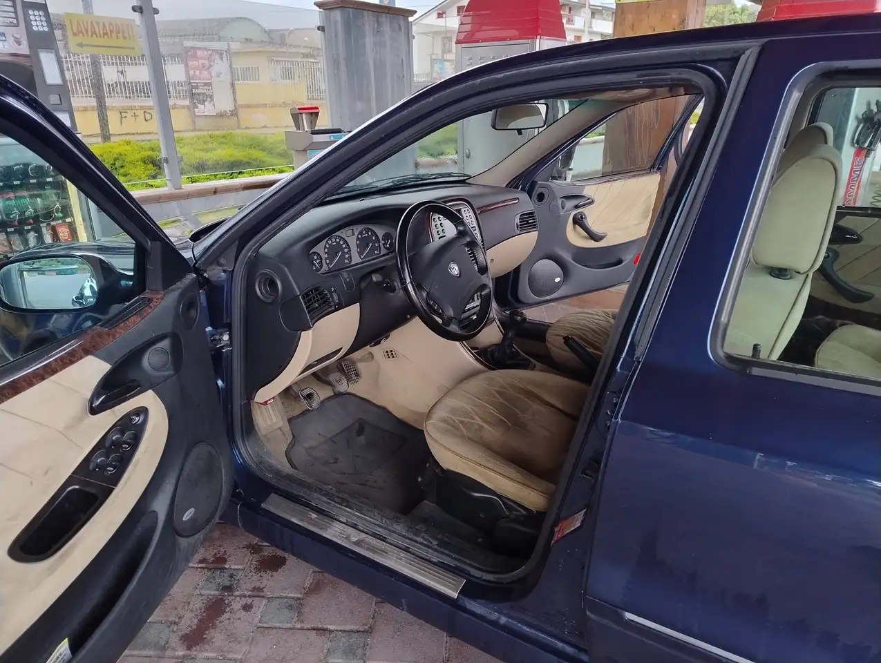 Lancia Lybra Berlina 1.8, foto 10