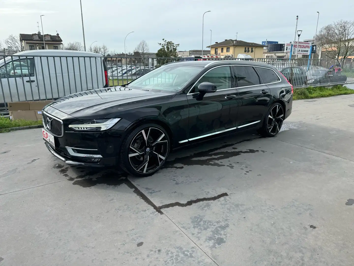 Volvo V90 2.0 d3 Business Plus geartronic Czarny - 1