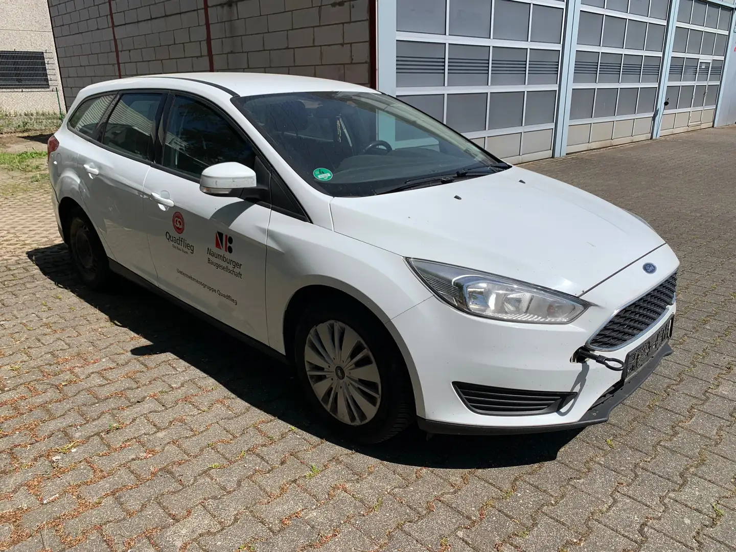 Ford Focus Turnier 1.0 EcoBoost  Business Edition Blanco - 1
