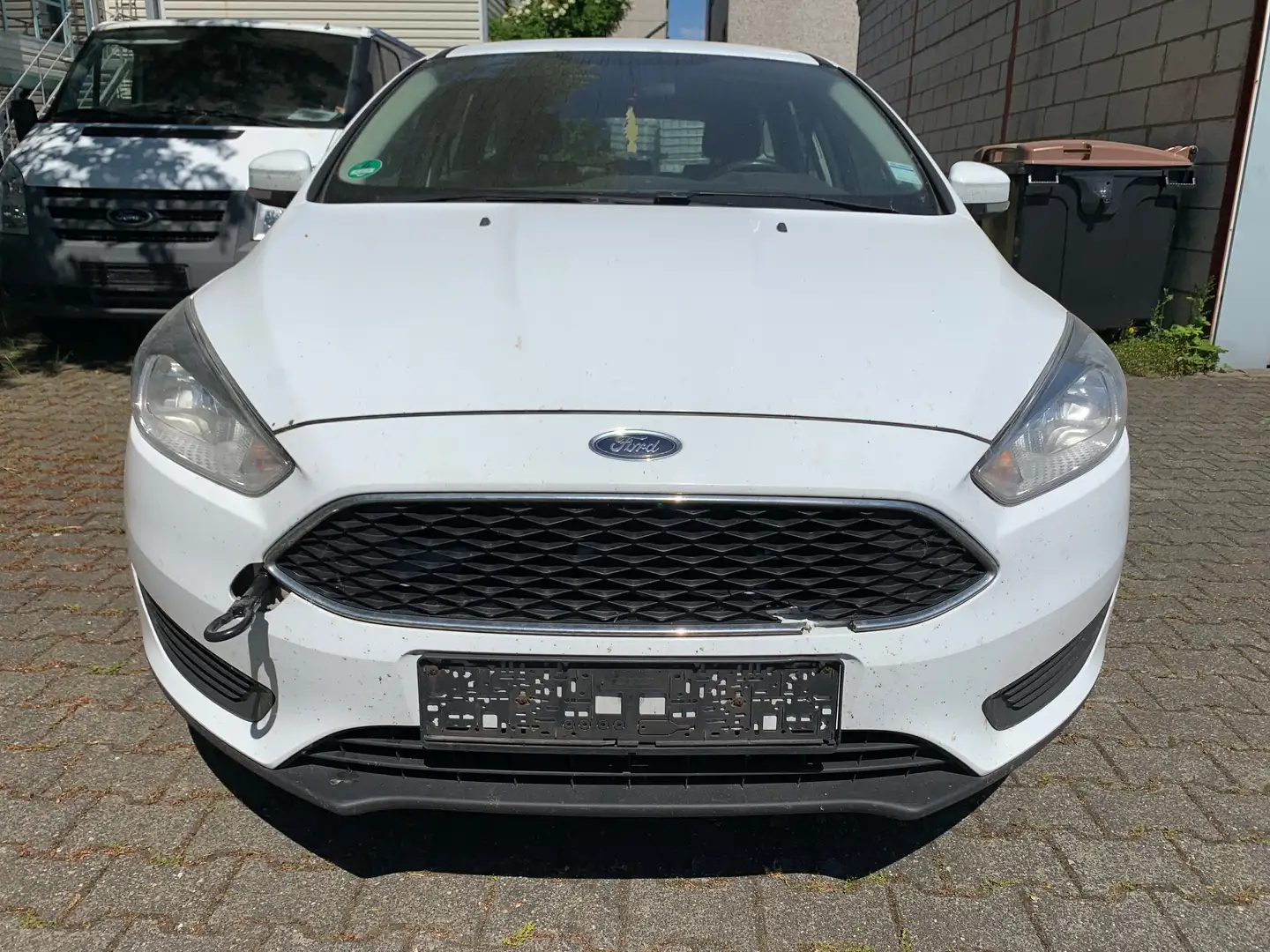 Ford Focus Turnier 1.0 EcoBoost  Business Edition Blanco - 2