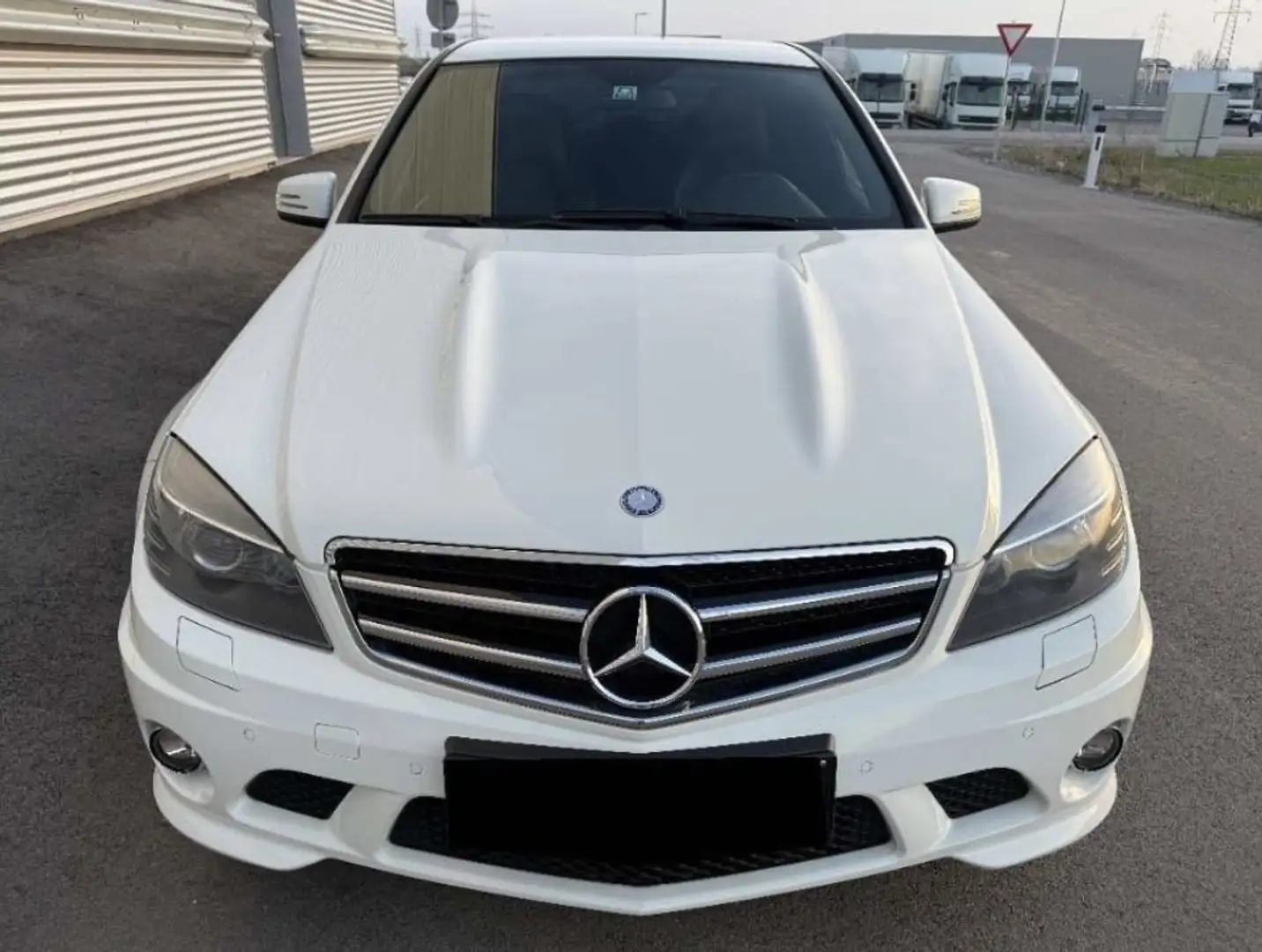 Mercedes-Benz C 63 AMG 7G-TRONIC - 2