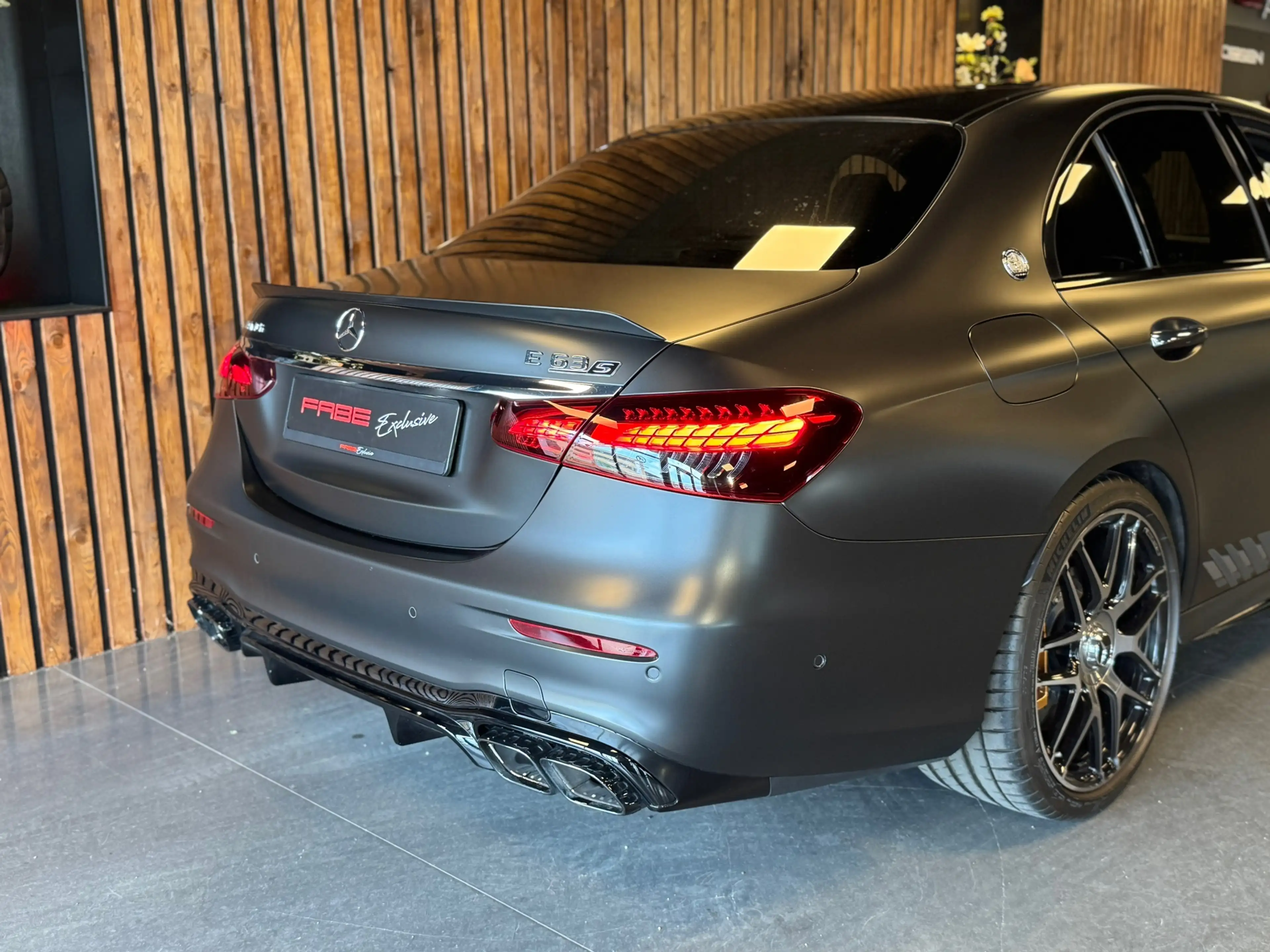 Mercedes-Benz E 63 AMG E63 S 4MATIC+ Final Edition / Keramisch / Softclos — photo 13