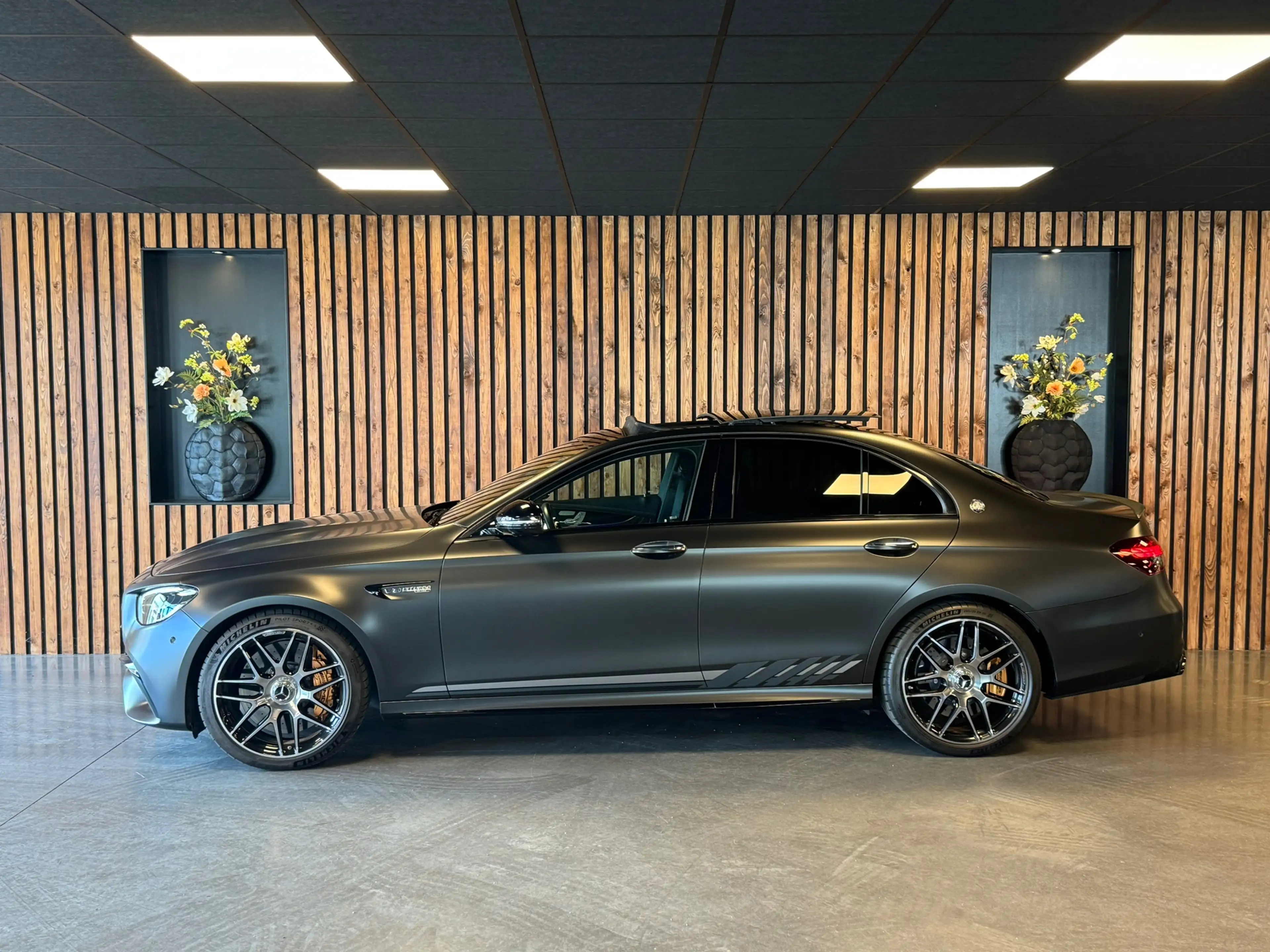 Mercedes-Benz E 63 AMG E63 S 4MATIC+ Final Edition / Keramisch / Softclos — photo 4