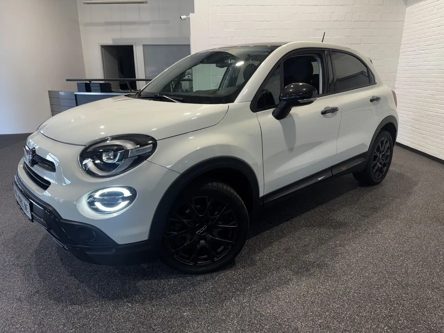 Fiat 500X CROSS S-Design PANO NAVI+CAM WINTERRÄDER Weiß - 2