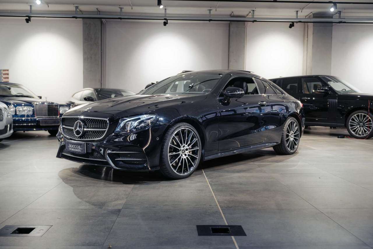 Mercedes-Benz E 400 4Matic AMG-Line*TETTO PANO*RADAR*20"*
