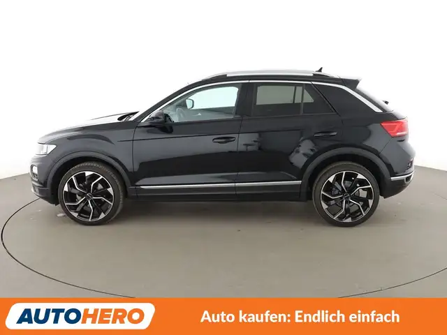 Volkswagen T-Roc view 3