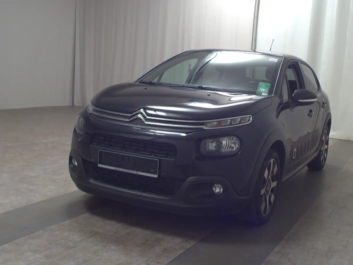 Citroen C3 1.5 BlueHDi Pano Shz AHK Schwarz - 2