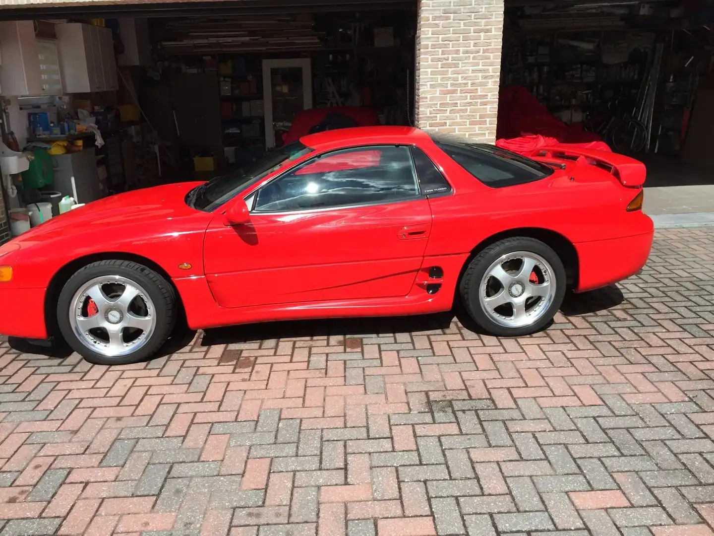 Mitsubishi 3000 GT Gt - 2