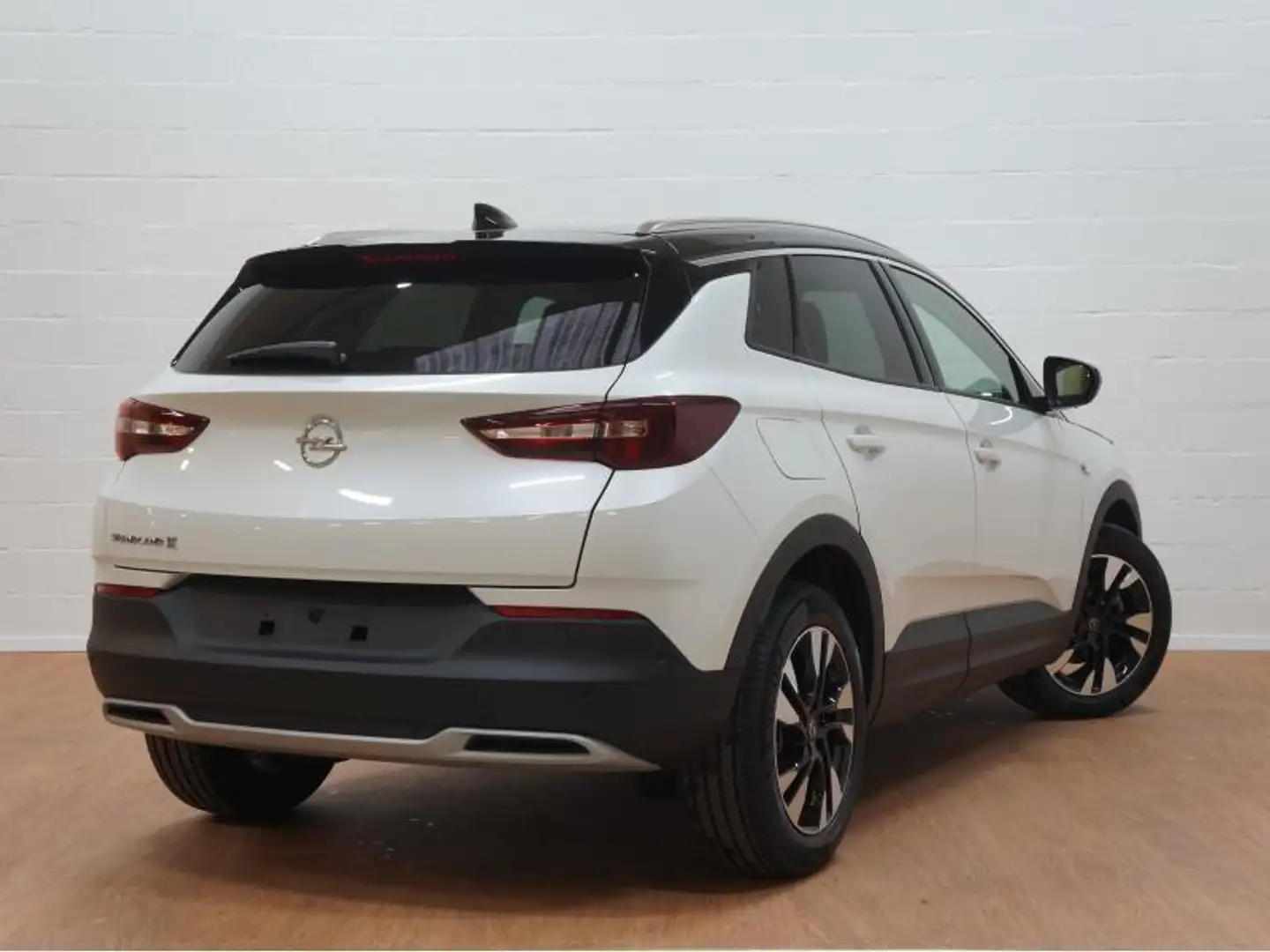 Opel Grandland X 1.5D Innovation Wit - 2