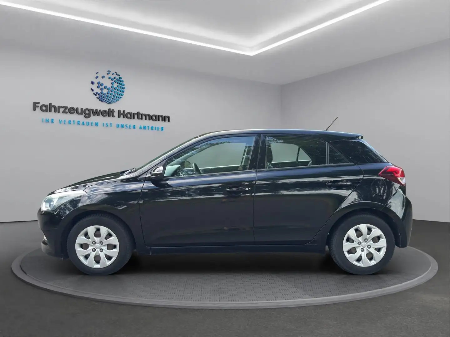 Hyundai i20 *Scheckheft*Service Neu*86.435km* Negro - 2
