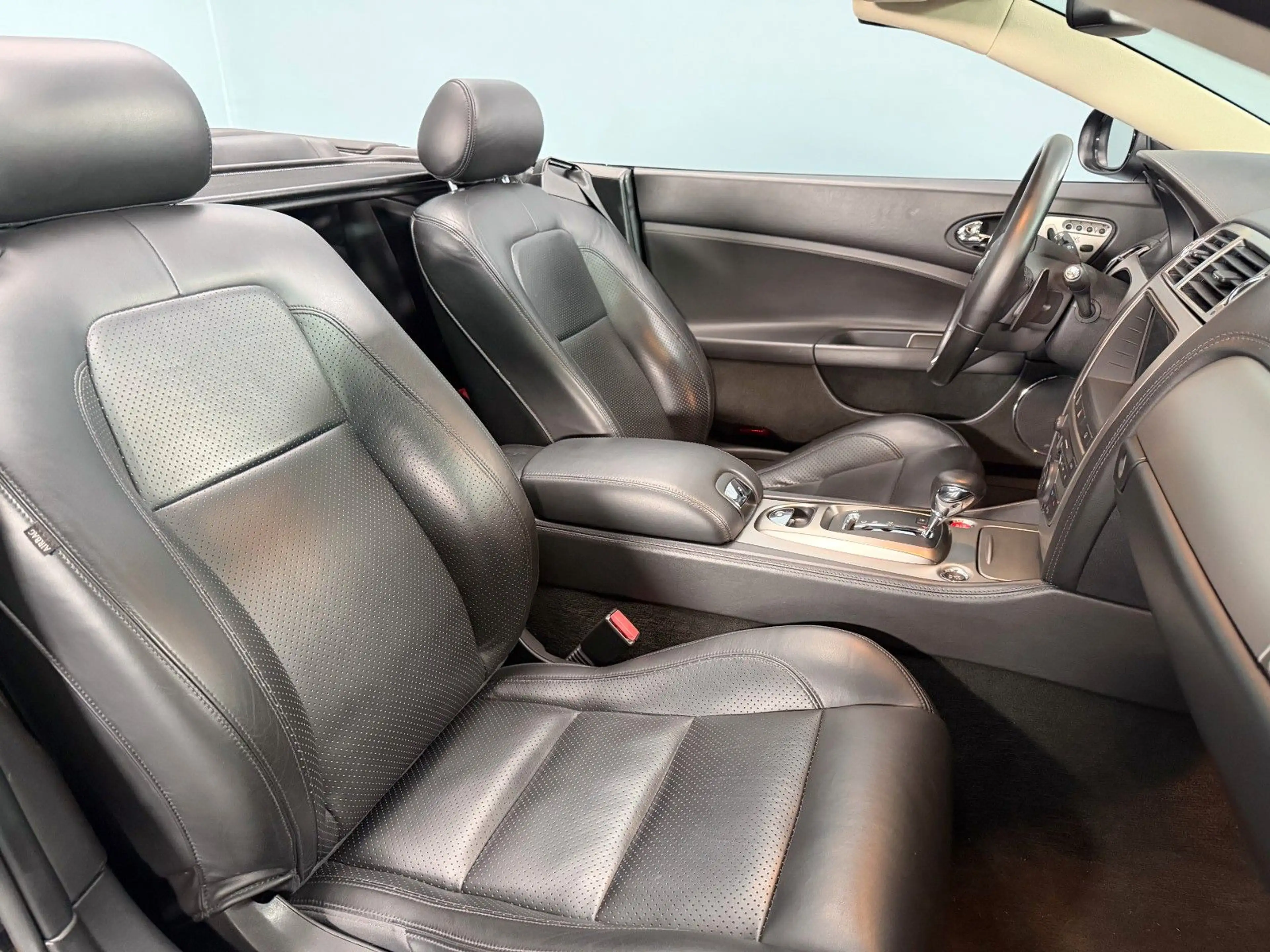 Jaguar XK Coupe / Cabriolet 4.2 Cabrio — photo 14