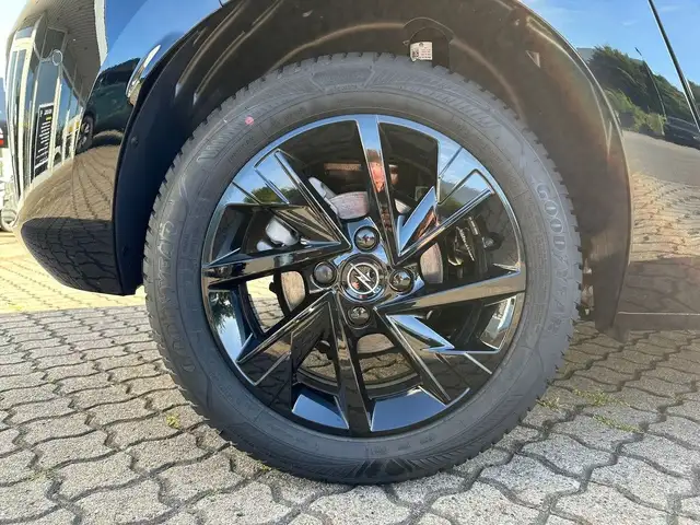 Opel Corsa view 5