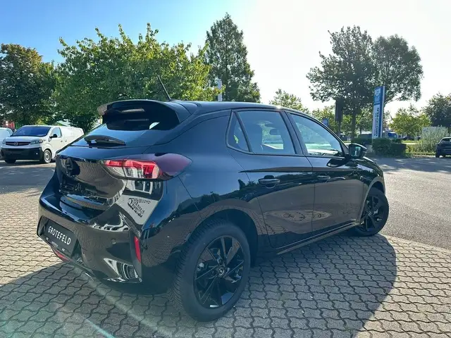Opel Corsa view 3