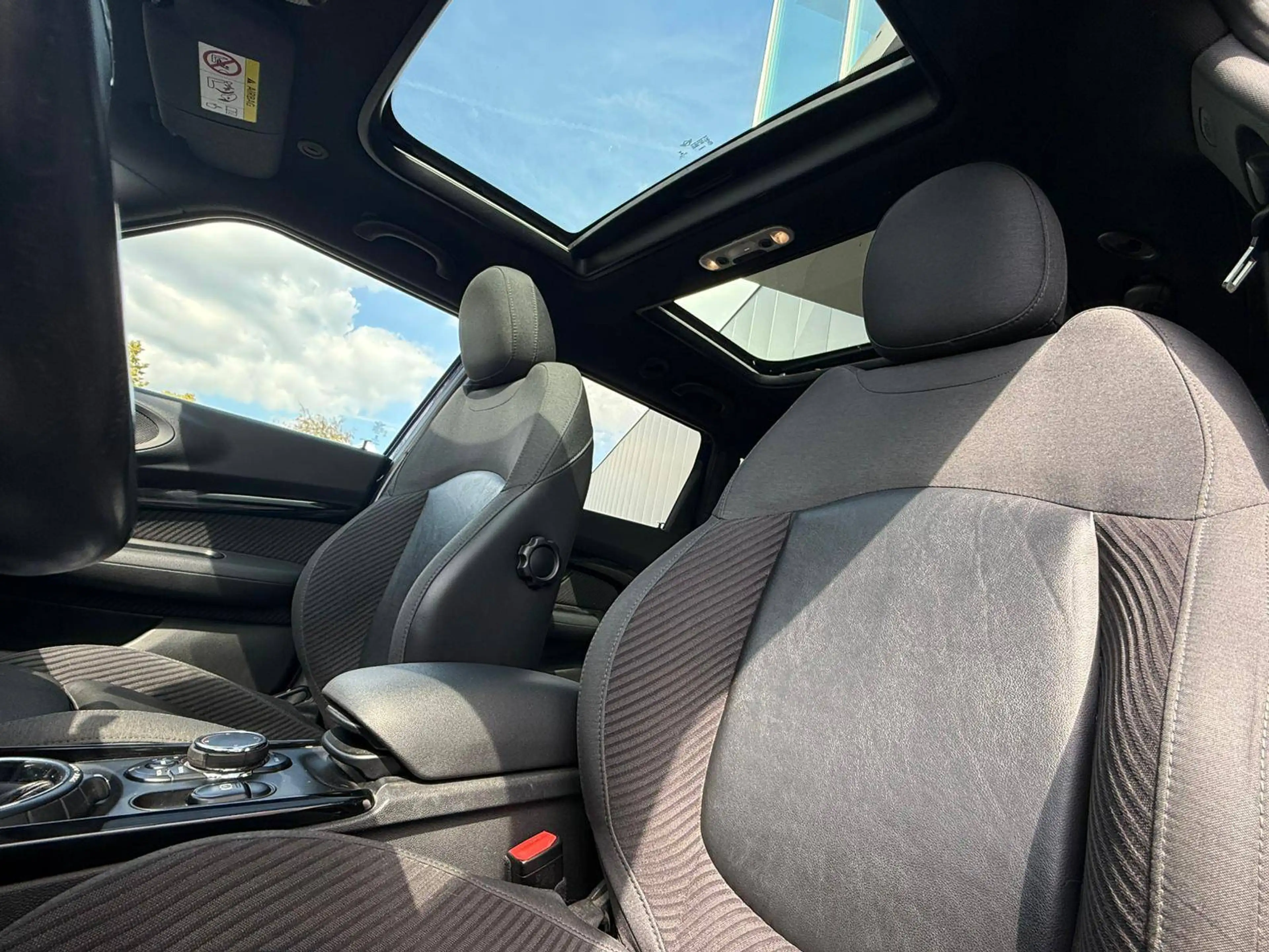 MINI Cooper Clubman Mini Clubman 1.5A Cooper — photo 9