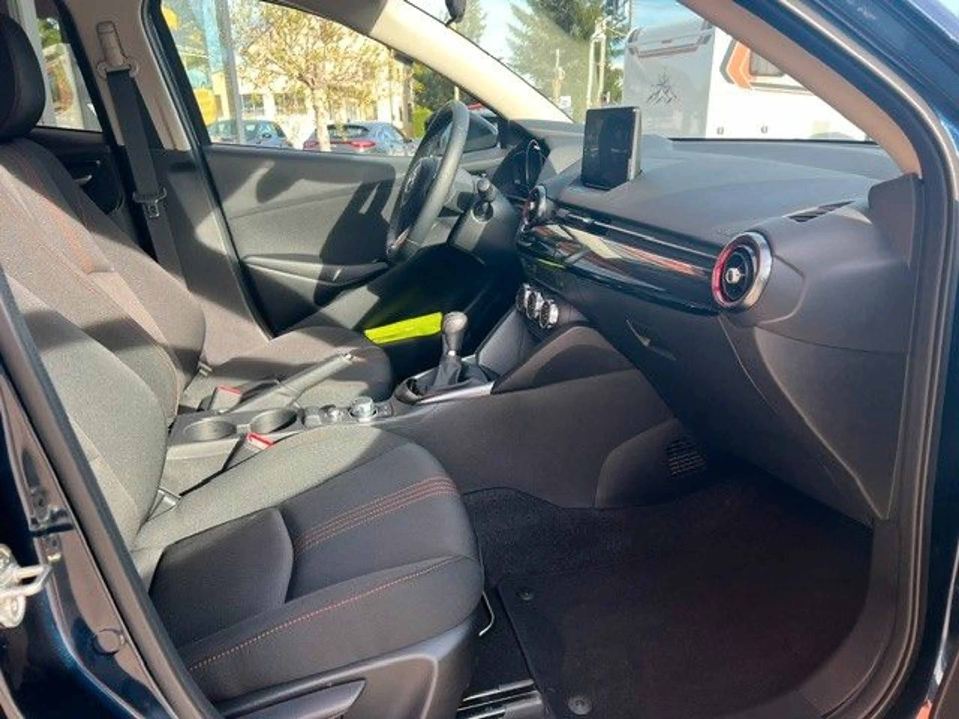Mazda 2 G 90 Homura Hybrid*Carplay*LED*Kame*1 Hand* — photo 13