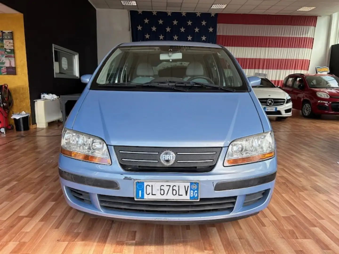 Fiat Idea 1.2 60 CV 5 porte Blauw - 1