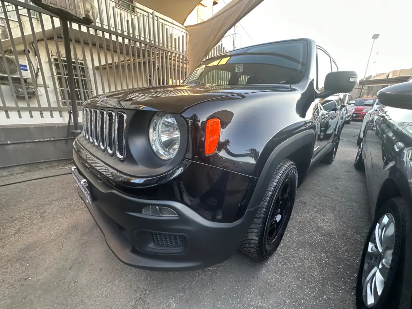 Jeep Renegade 1.6 E-TorQ EVO Sport Nero - 2
