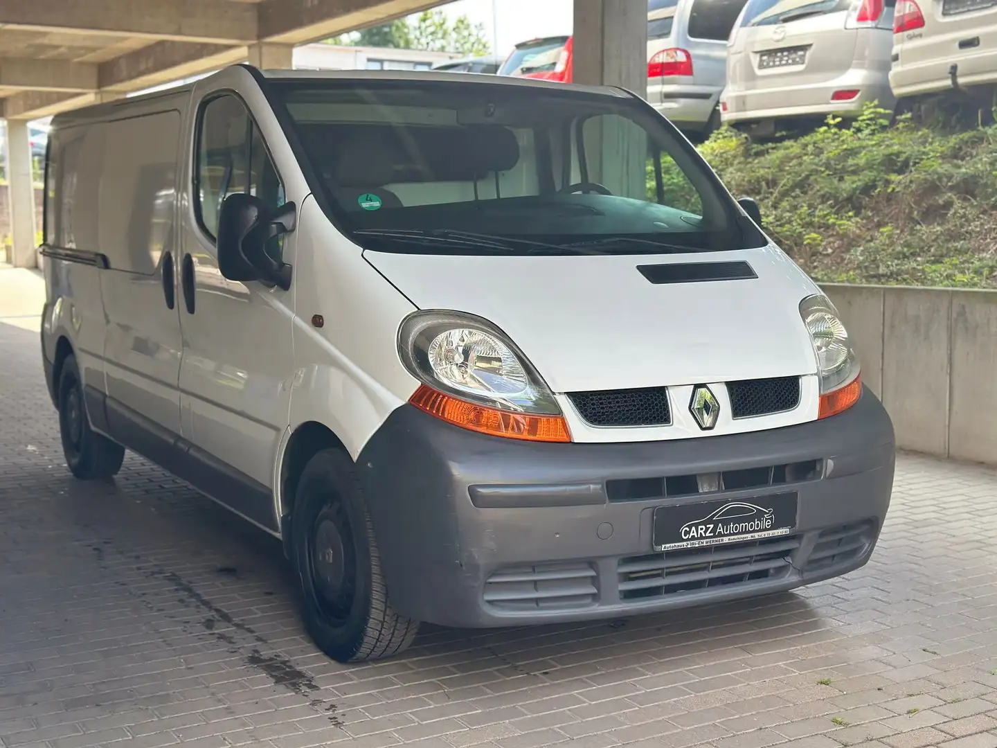 Renault Trafic L2H1 2,9t ** 1. Hand ** Tüv Neu ** Weiß - 1