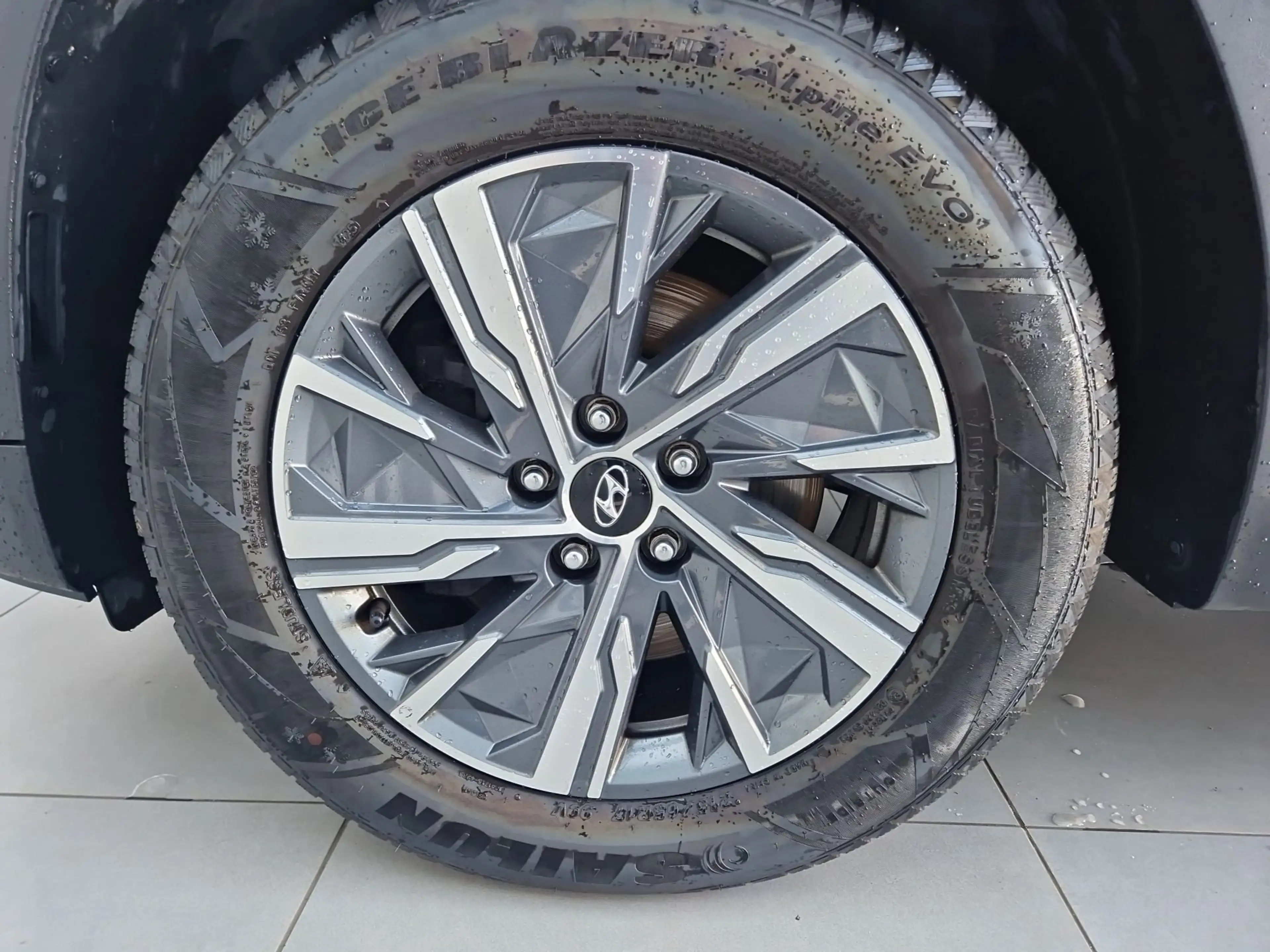 Hyundai TUCSON 1,6 CRDI 2xKlima Kam. KlimaA LED PDC SHZ — photo 10