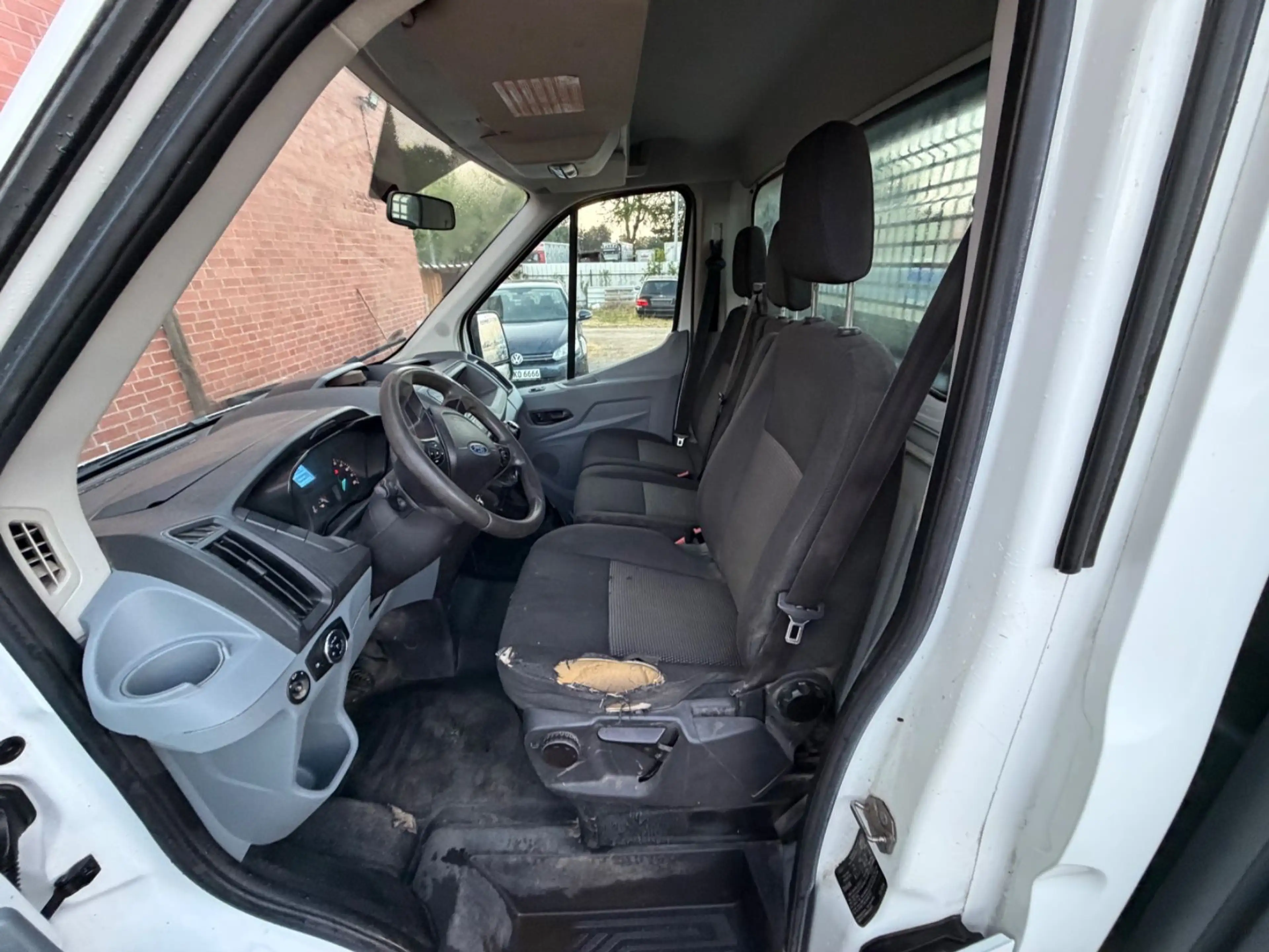 Ford Transit Pritsche 350 L2 Einzelkabine  HU NEU — photo 8