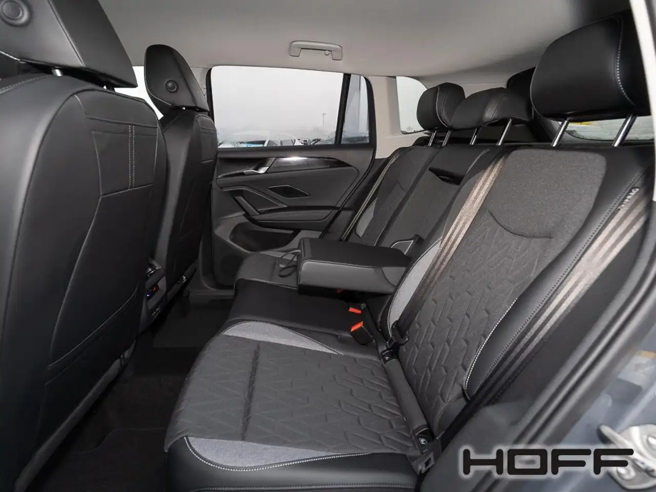 Volkswagen Tiguan 2.0 DSG TDI Energy Anschlussgarantie Navi AHK ACC 12
