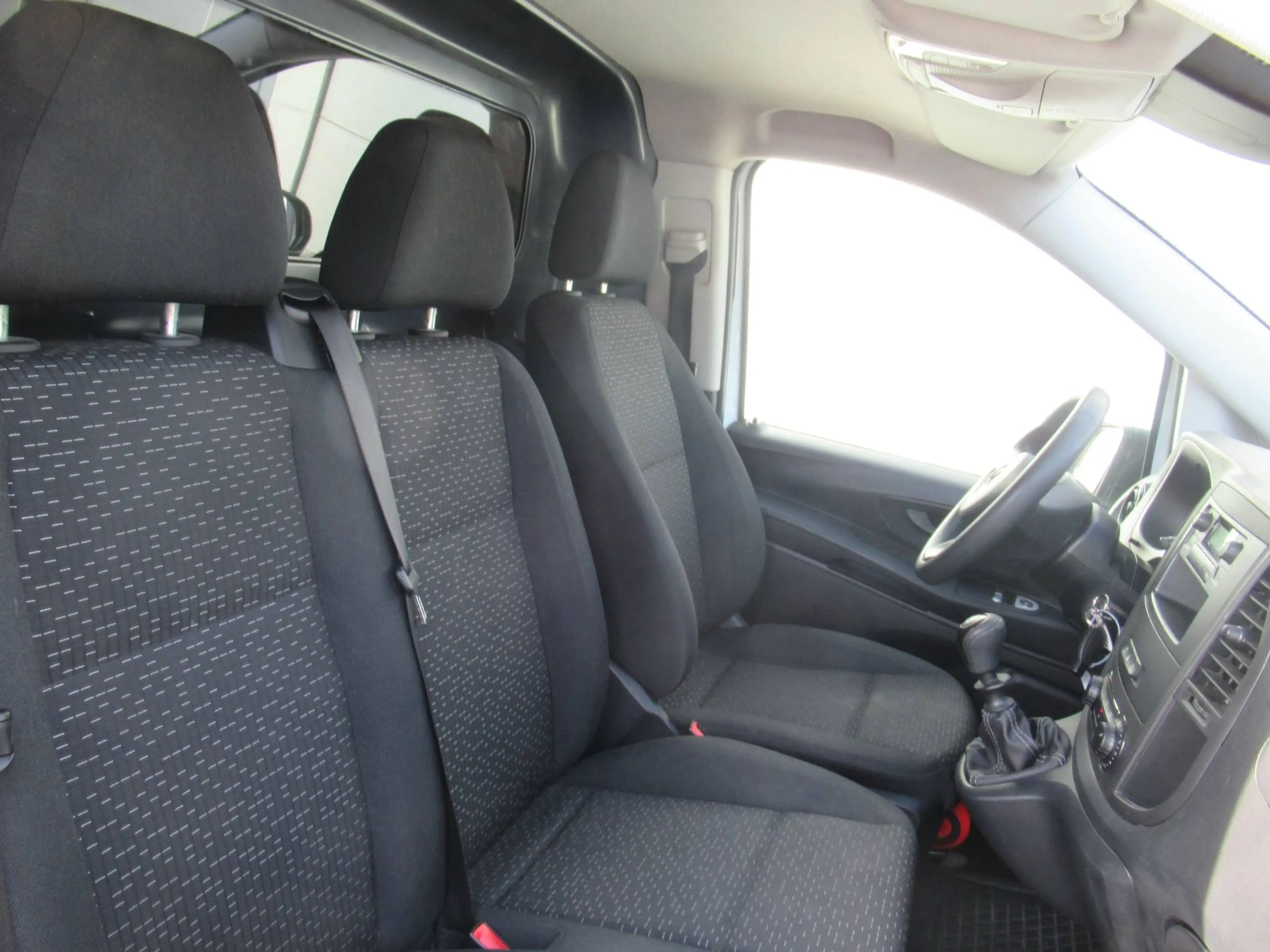 Mercedes-Benz Vito 110 CDi /€10.990 netto / Airco / 3pl / ... — photo 8