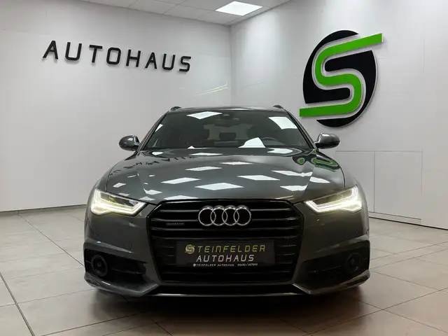 Audi A6 Avant view 2